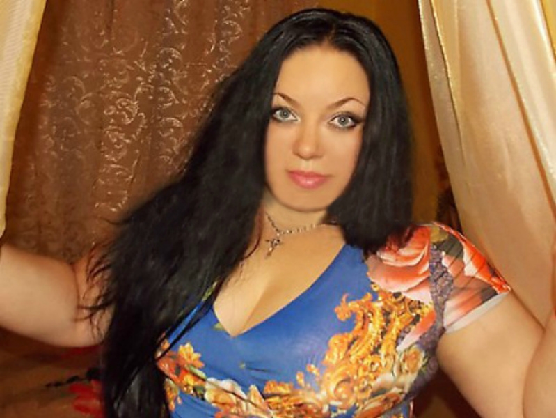 Со мной вы окунетесь в мир соблазна и непринужденности. Моими услугами вы останетесь довольны – от нежных ласк до дерзкой страсти, я готова исполнить ваши самые сокровенные фантазии. Используя слова Москва и Москвы, хотела бы отметить, что принимаю гостей в своем комфортабельном апартаменте в самом сердце Москвы. Фото и отзывы о моей работе по запросу. 💋 Анна